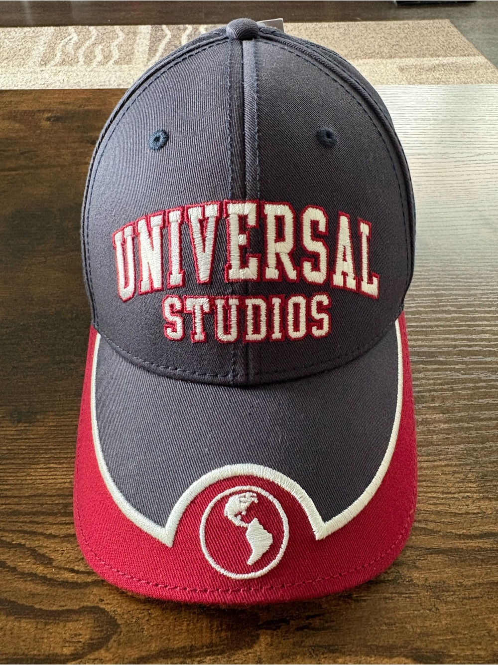 Universal Studios Embroidered Blue & Red Baseball Cap New W/ Tags Strap Back 10